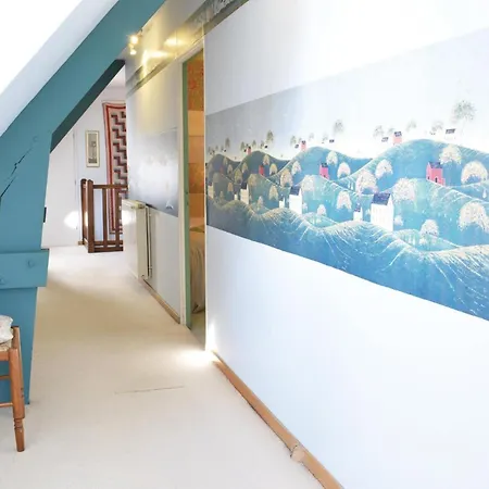 Дом отдыха 4 Bedroom Beautiful In Bosroumois