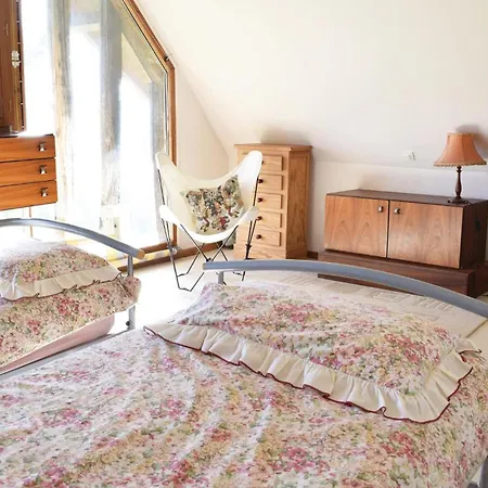 4 Bedroom Beautiful In Bosroumois